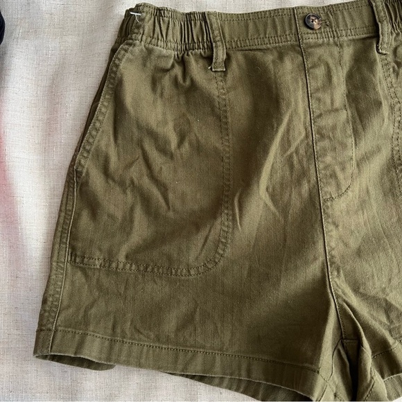 Madewell Green Kale Utility Camp Shorts - Picture 4 of 8
